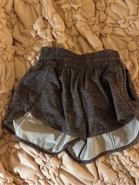 lululemon athletica Girls' Charcoal Grey Athletic Skort with Built-In Liner